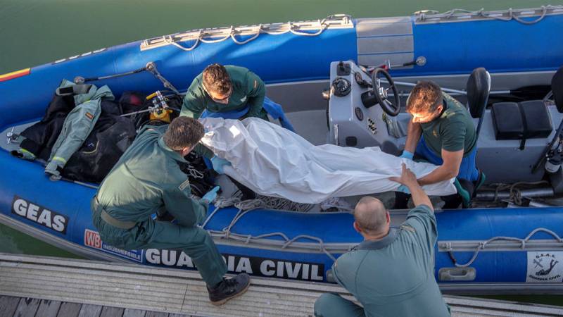 Un migrante fallecido mientras cruzaba en patera el Mar Mediterráneo.