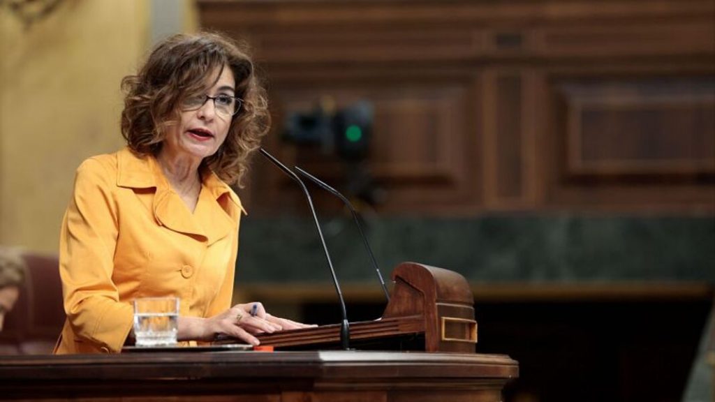 María Jesús Montero, vicepresidenta del Gobierno y ministra de Hacienda, en el Congreso de los Diputados
