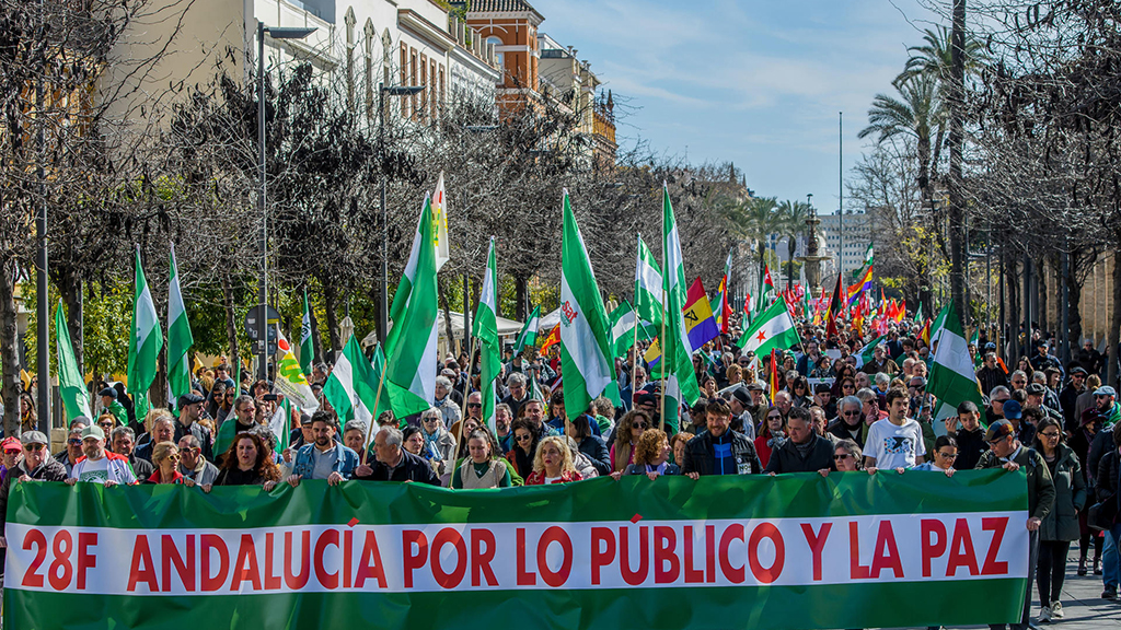 Manifestación 28-F: 'Andalucía por lo público y la paz'