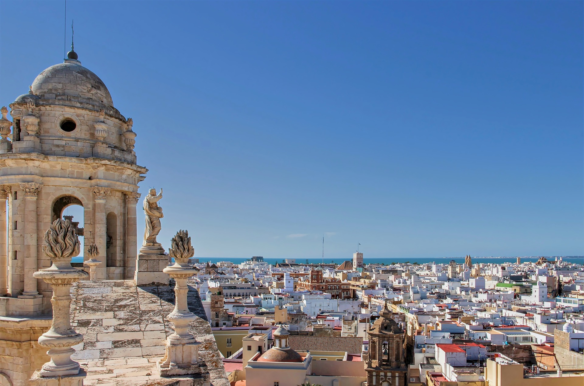La crisis de 'habitabilidad' sacude el futuro como ciudad de Cádiz mientras el precio de la vivienda sigue disparándose