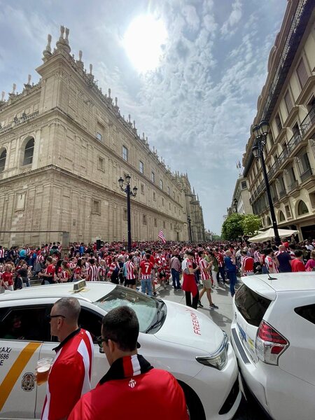 Aficionados del Athletic en Sevilla