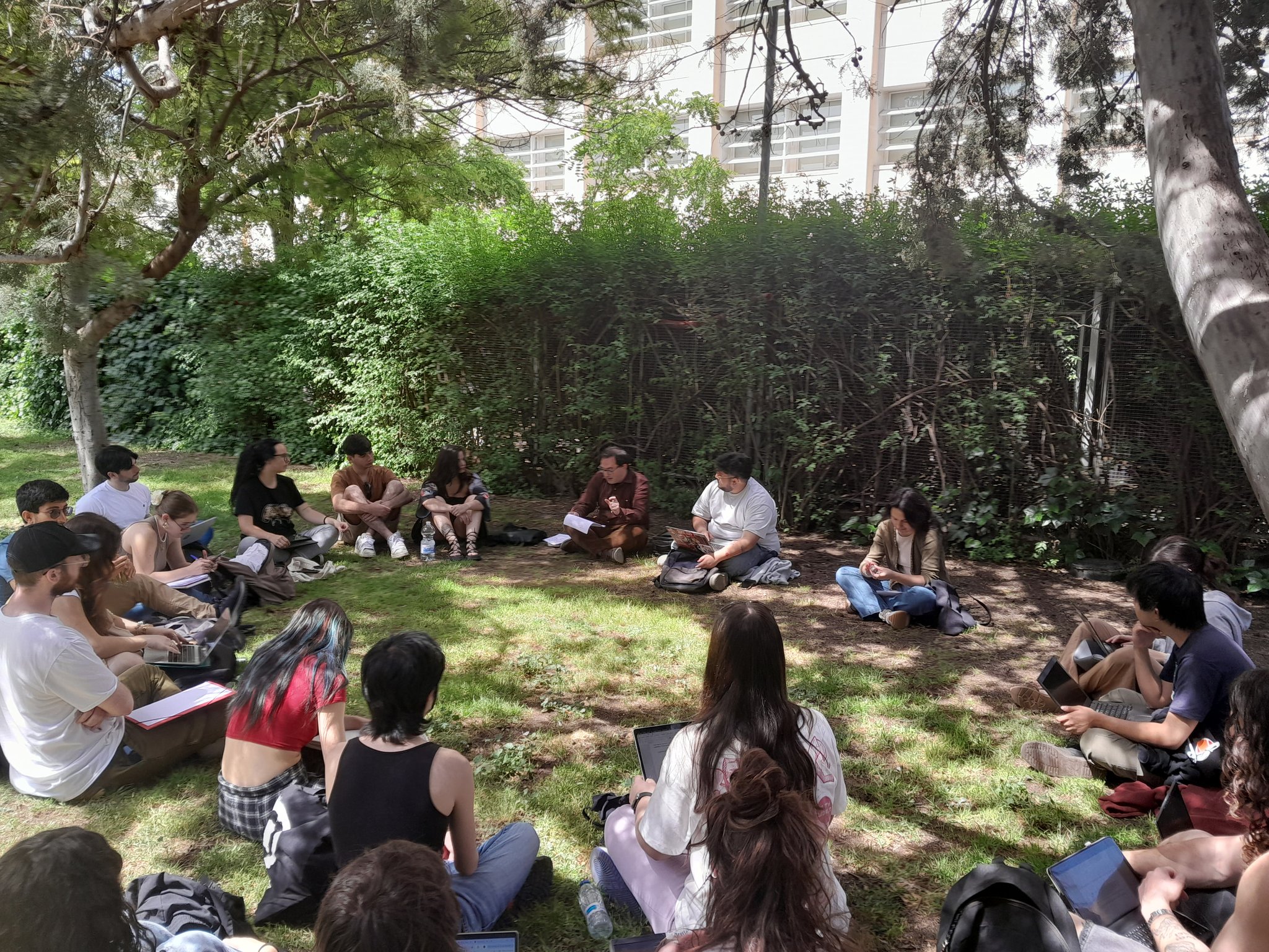 Acampada estudiantil en apoyo a Palestina en la Universidad de Granada (UGR).
