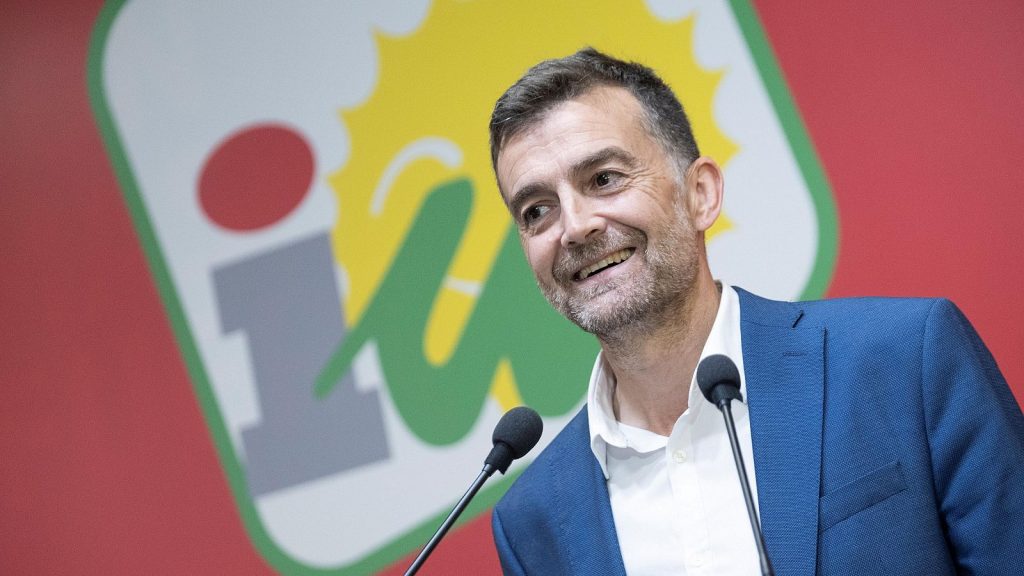 Antonio Maíllo vence a Sira Rego, mayoría absoluta inclusive, y será el próximo coordinador federal de Izquierda Unida