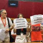 Vecinos de Barrios Hartos en el Parlamento de Andalucía