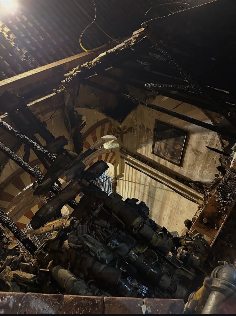 colapsa techo (cubierta) capilla mezquita de córdoba incendio 2