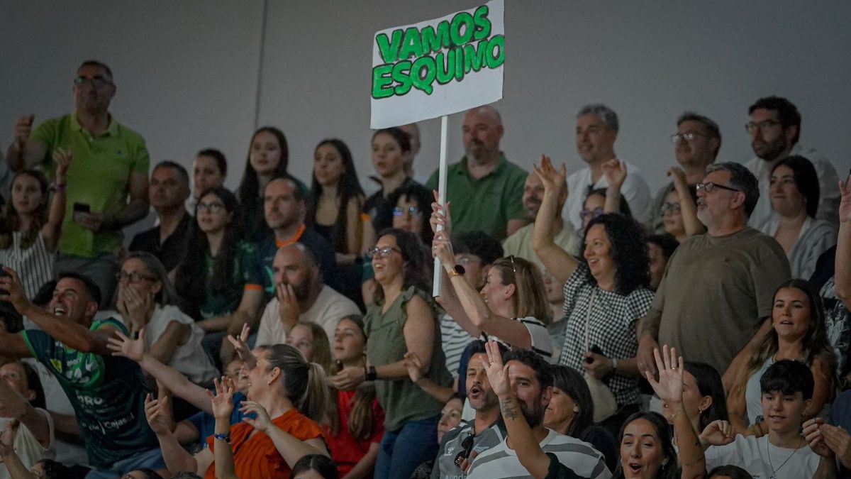  fundación cajasol andalucía conquista la superliga iberdrola, dobleta historico para voleibol femenino andaluz 4.